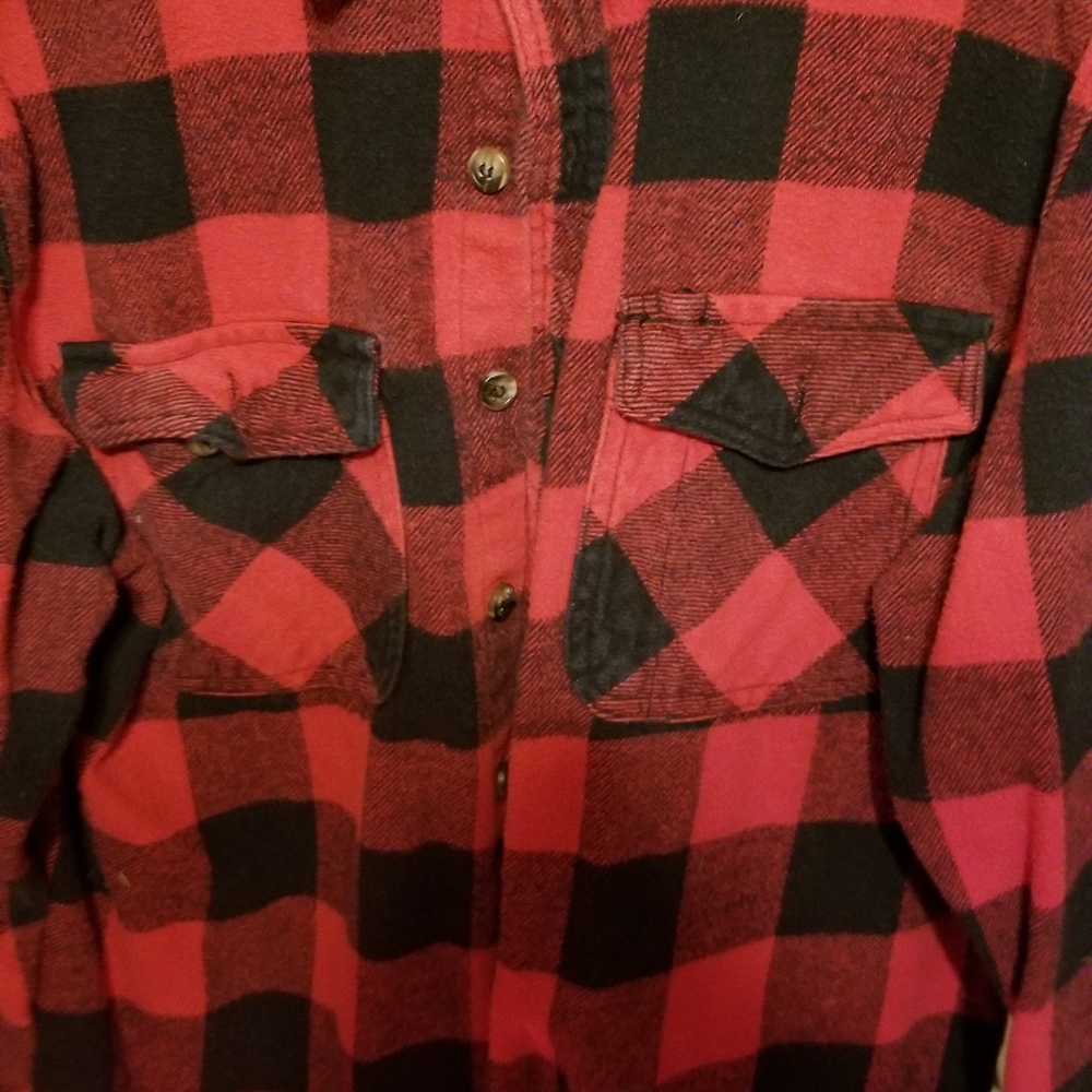 Lot of seven long sleeve flannel shirts